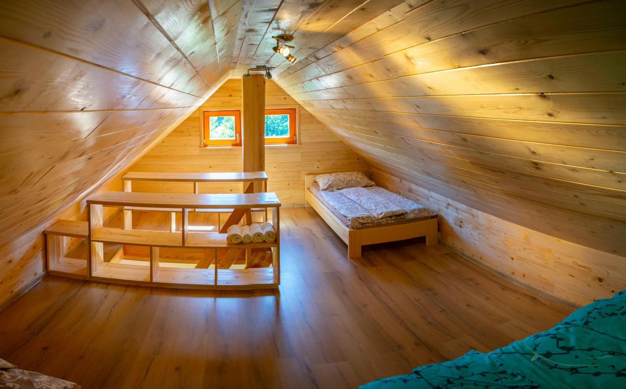 Wooden Chalet - Homestead Vrhovc ゴレンスカ地方 エクステリア 写真